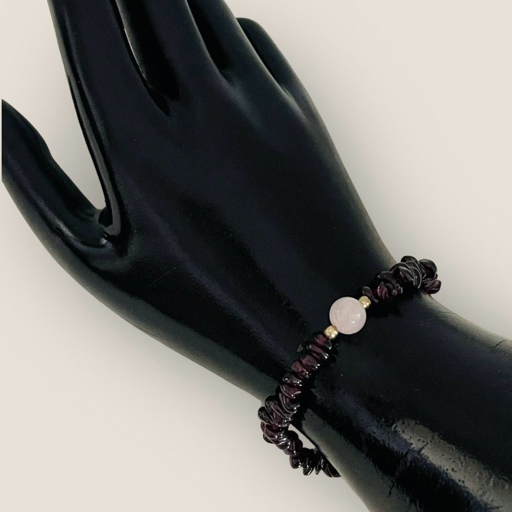 Gorgeous Bohemian Garnet Bracelet With Rose Quartz Bead